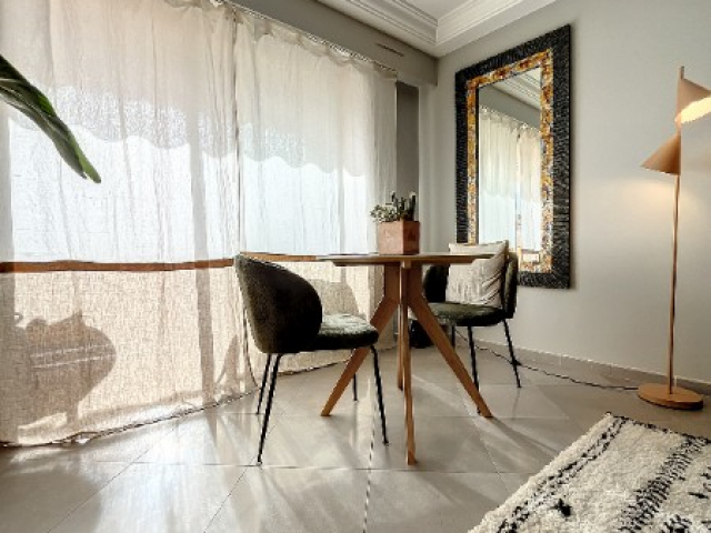 Aménagement complet d’un salon dans la région de Nice - avec travaux