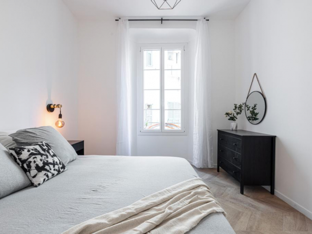 Passer d'un 2 pièces à un 3 pièces pour une location rentable à l'année à Nice