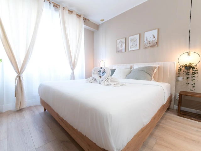 Un Oasis de Romance à Nice : Découvrez ma Love Room Unique en son Genre