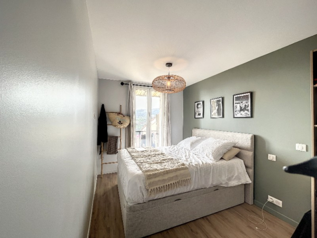 Maison de ville  : Creer une seconde chambre  et une nouvelle cuisine optimale 