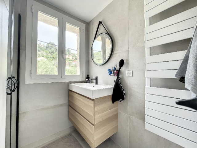 Maison de ville  : Creer une seconde chambre  et une nouvelle cuisine optimale 